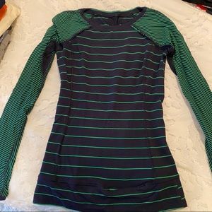 Lululemon top
